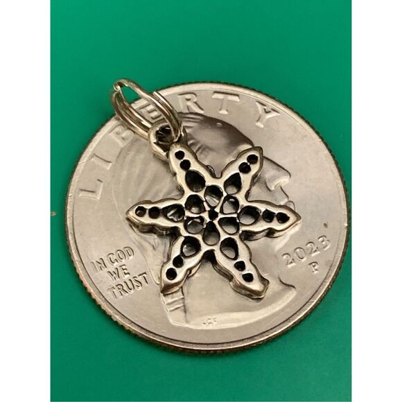 .925 Snowflake Sterling Silver Jewelry Charm #winter #vintage - Picture 3 of 3